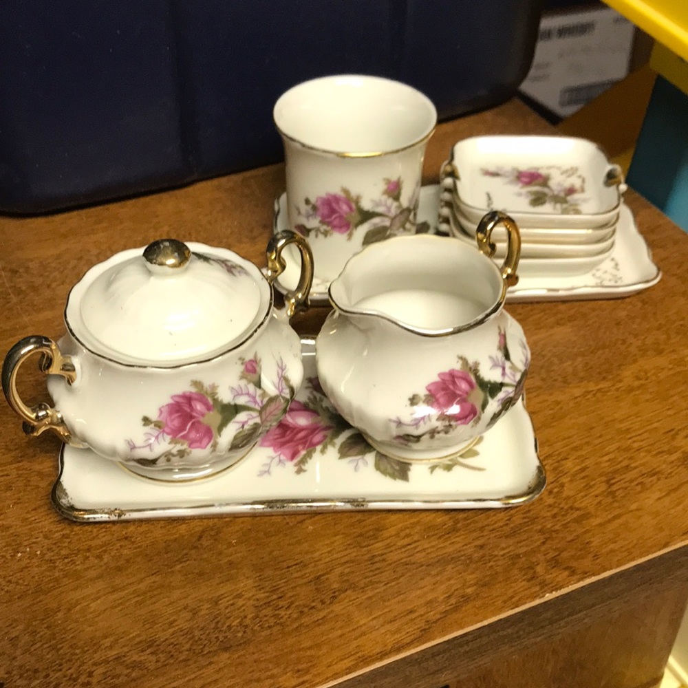 Antique porcelain rose decorative 9 piece set